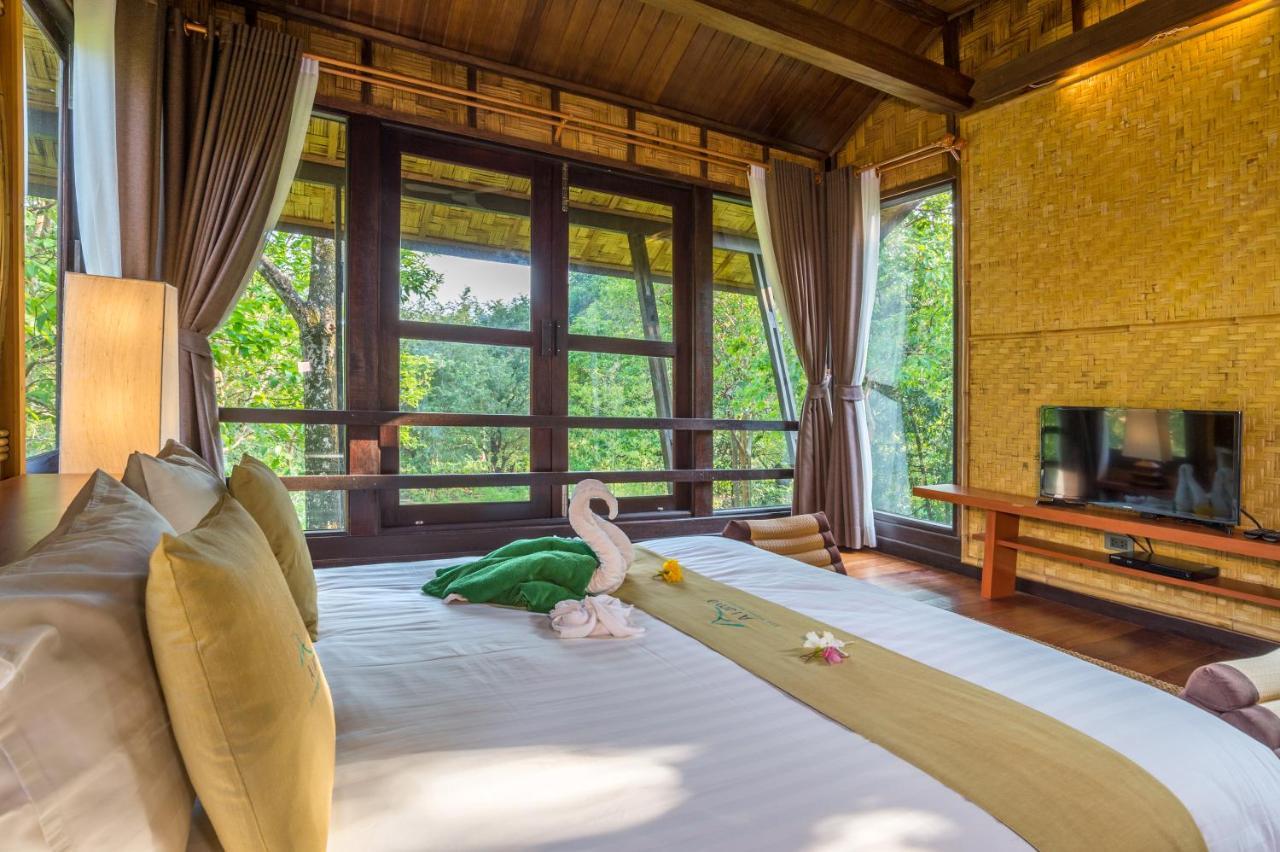 Alama Sea Village Resort - Sha Extra Plus Ко-Ланта Экстерьер фото